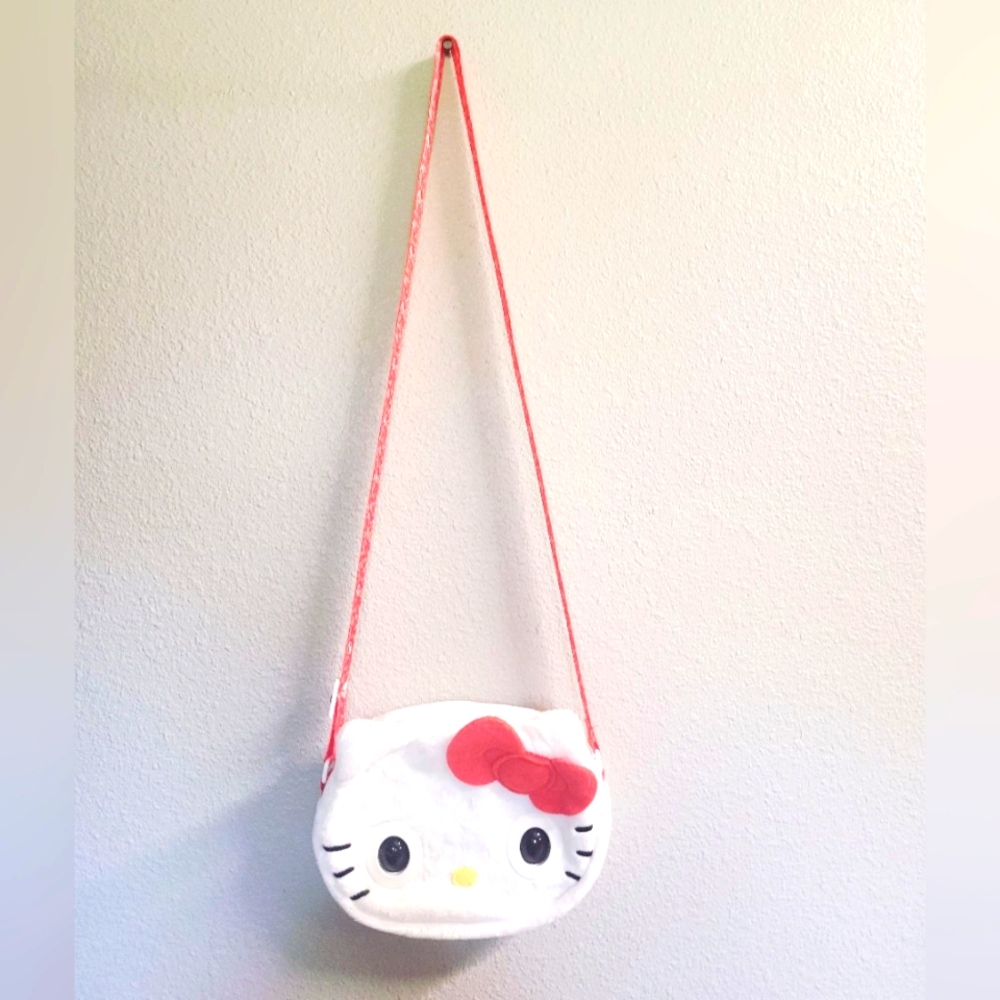 Sanrio Hello Kitty Purse Pets - Picture 5 of 10